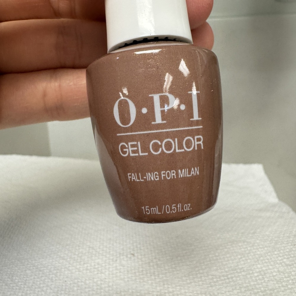 OPI GelColor Fall-ing for Milan - .5 Oz / 15 mL - GCMI01 gel nail Polish